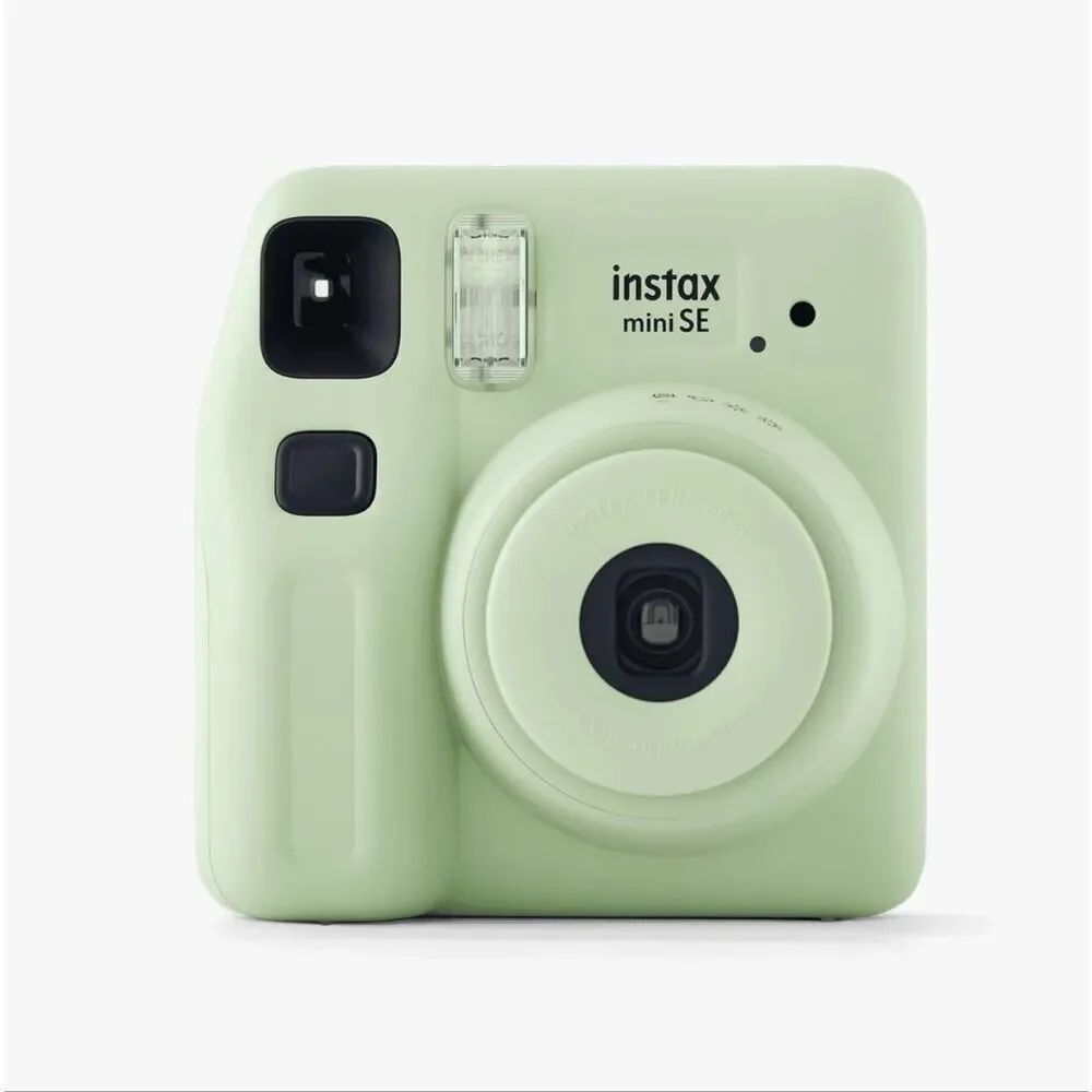 NWT Fujifilm instax Mini SE Instant Camera Green + Film Bundle